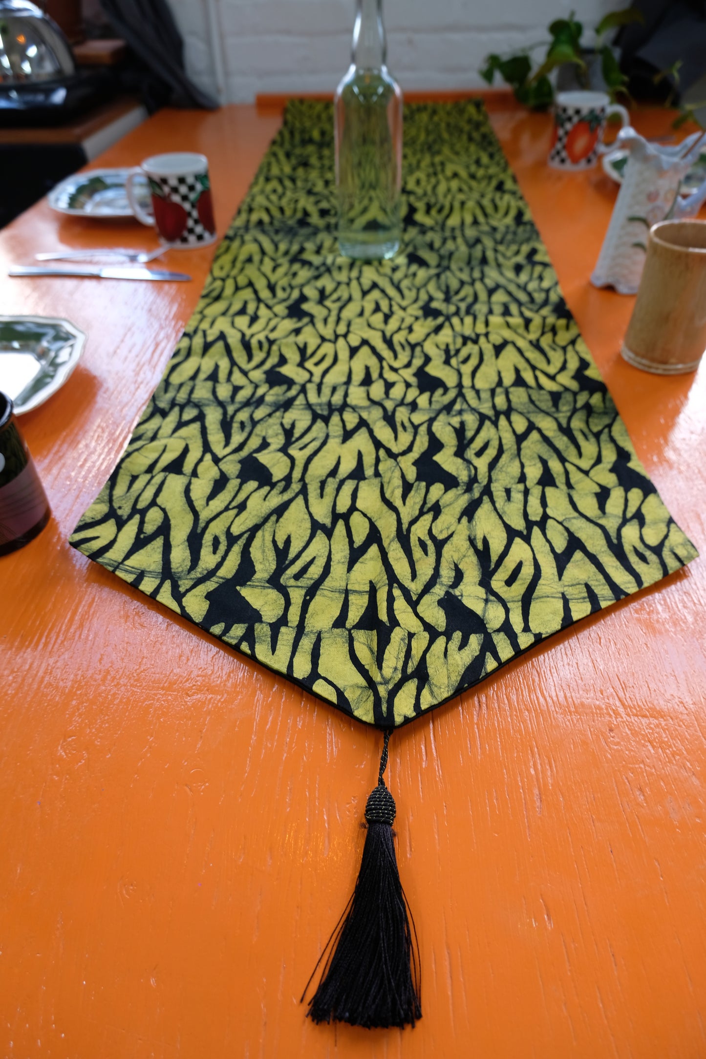 TABLE RUNNER | TIGER STRIPE | MUSTARD
