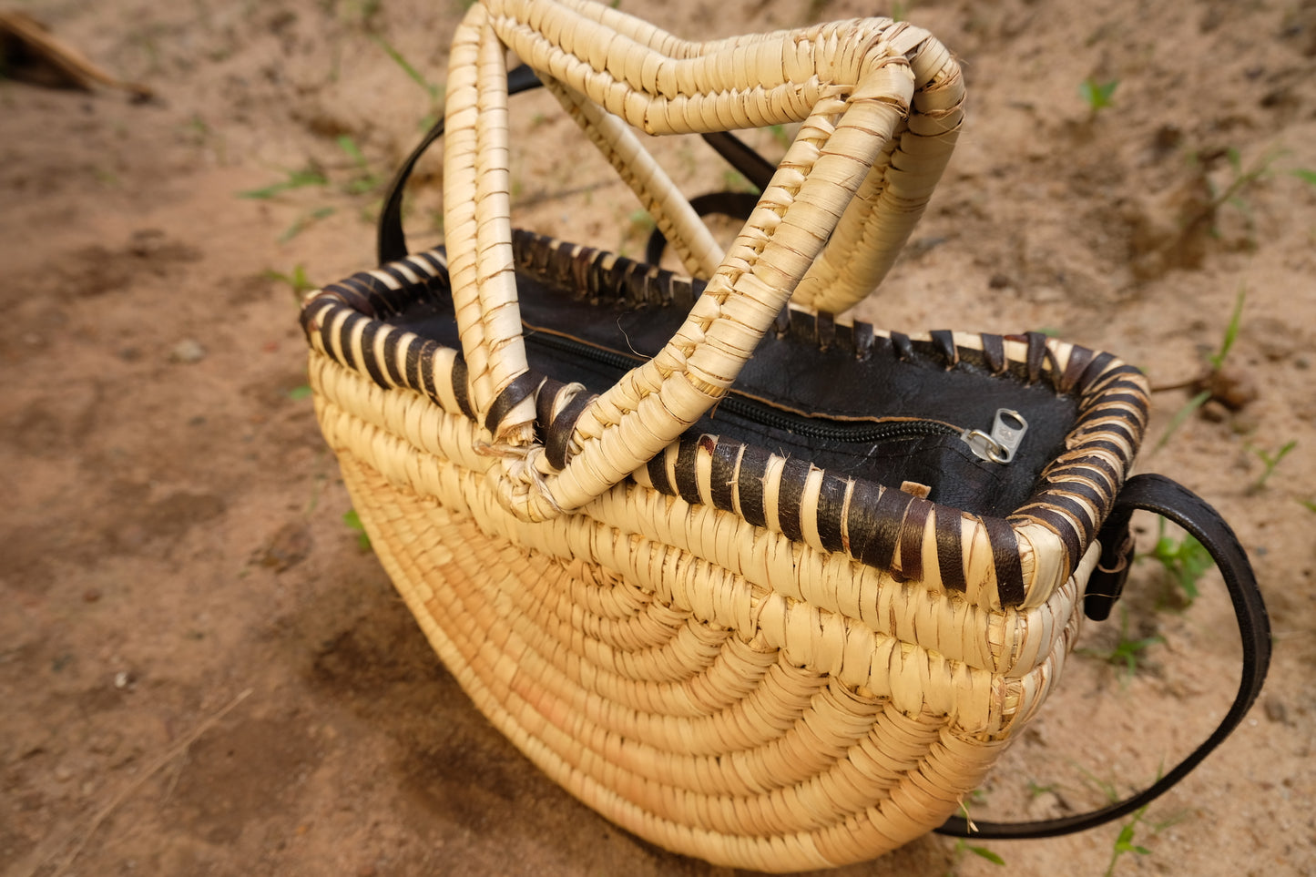 BASKET BAG | CRESCENT