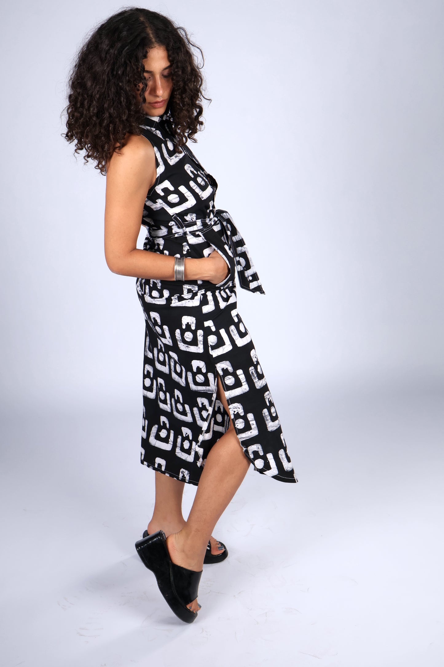 AMA VEST DRESS I GRAPHITE
