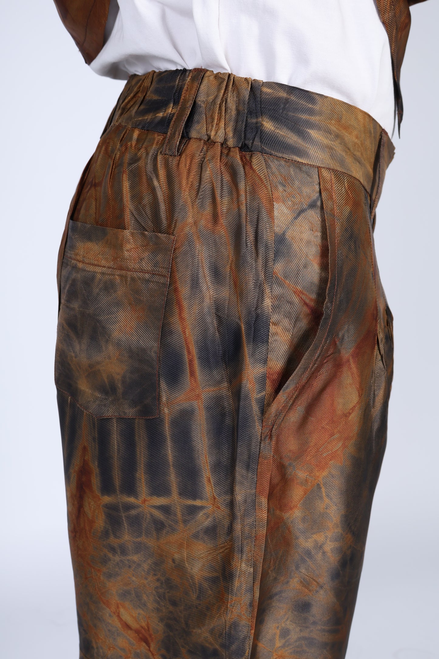 ADIRE ODO SHORTS I SANDSTONE