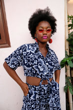 Load image into Gallery viewer, ADENTA TIE-UP SHIRT | MARINA
